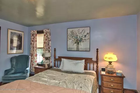 1133 Springbrook Ave, Moosic, PA 18507 photo 24