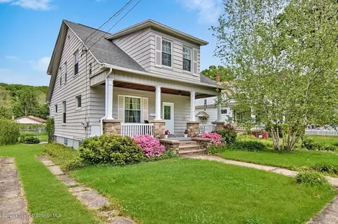1133 Springbrook Ave, Moosic, PA 18507 photo 1