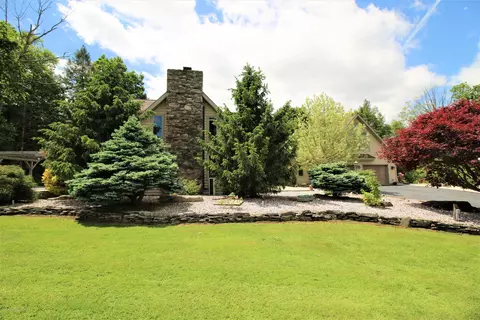 2440 Milwaukee Rd, Clarks Summit, PA 18411 photo 11