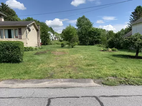 430 First St, Eynon, PA 18403 photo 5