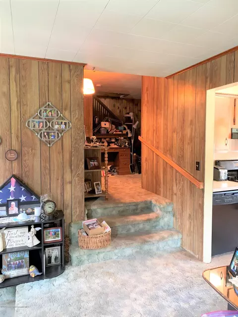 430 First St, Eynon, PA 18403 photo 18
