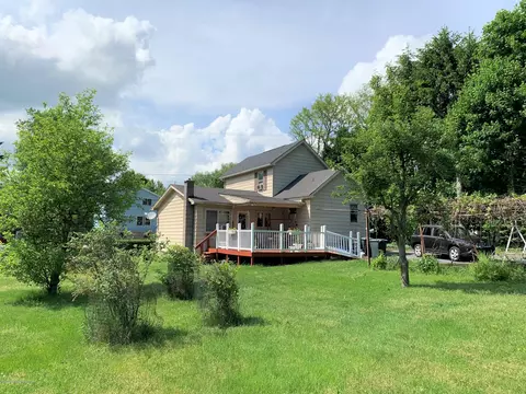 430 First St, Eynon, PA 18403 photo 8