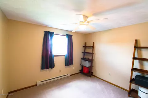 617 New St, Olyphant, PA 18447 photo 30