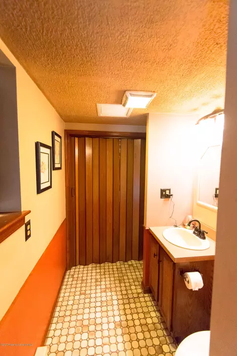 617 New St, Olyphant, PA 18447 photo 35