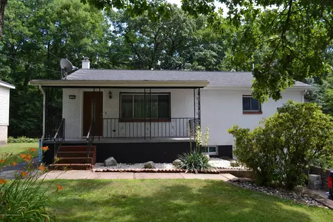 1100 R Springbrook, Moosic, PA 18507 photo 1