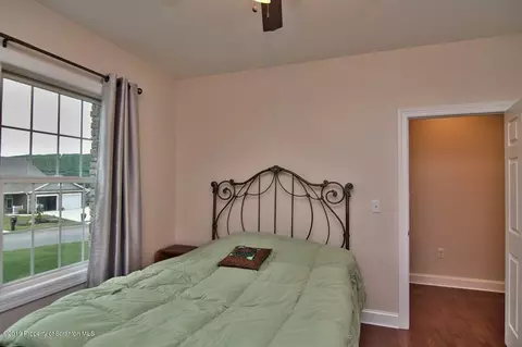 100 Forest Dr, Eynon, PA 18403 photo 31