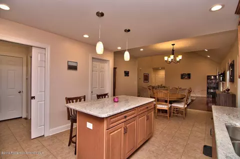 100 Forest Dr, Eynon, PA 18403 photo 19