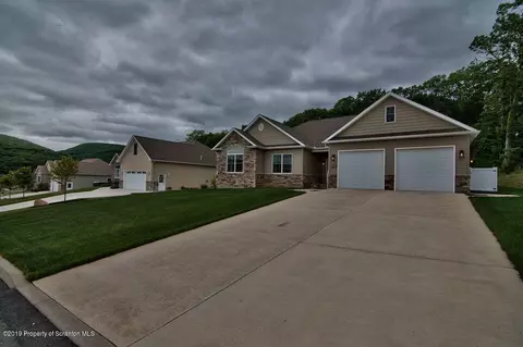 100 Forest Dr, Eynon, PA 18403 photo 50
