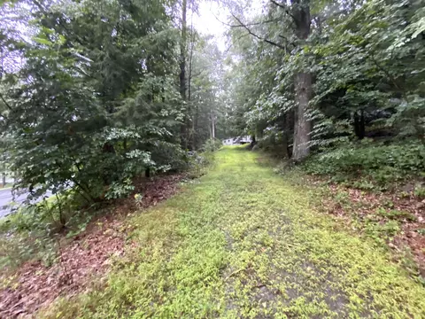 121 Bunker Hill Rd, Factoryville, PA 18419