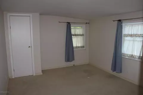 3082 Falls Rd, Falls, PA 18615 photo 9