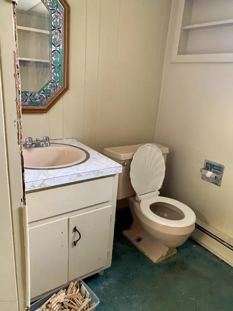 1226 Mowery St, Old Forge, PA 18518 photo 17