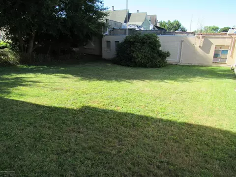 174 E Pine St, Dunmore, PA 18512 photo 11