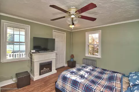 813 E Scott St, Olyphant, PA 18447 photo 48