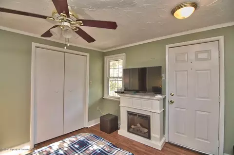813 E Scott St, Olyphant, PA 18447 photo 49