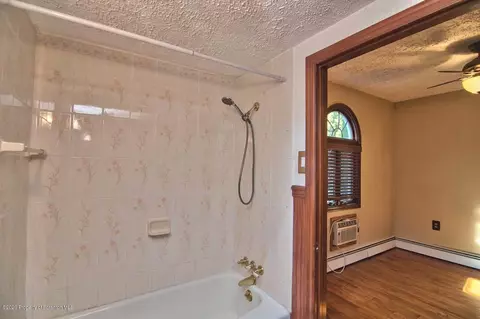 813 E Scott St, Olyphant, PA 18447 photo 21