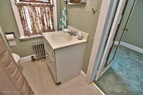 813 E Scott St, Olyphant, PA 18447 photo 57