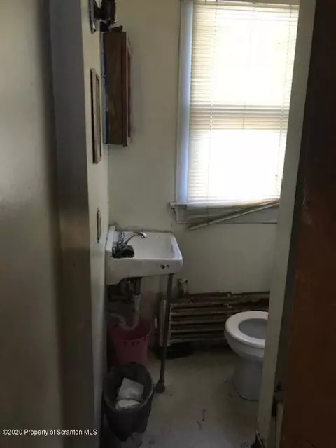 440 440 12 Railroad Ave, Scranton, PA 18505 photo 6