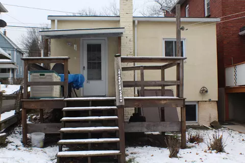 611 E Drinker St, Dunmore, PA 18512 photo 16
