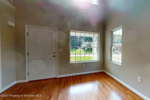 629 1st St, Archbald, PA 18403 photo 31