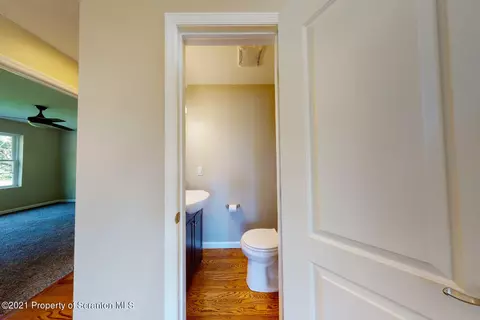 629 1st St, Archbald, PA 18403 photo 33
