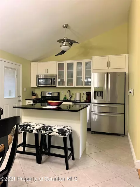5859 Decker Rd, Bushkill, PA 18324 photo 14