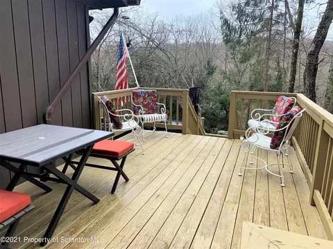 5859 Decker Rd, Bushkill, PA 18324 photo 7