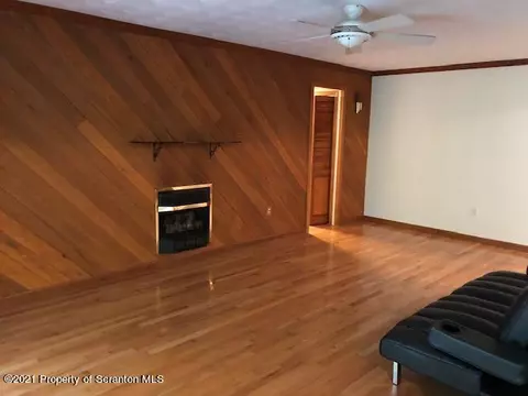 1705 Summit Pointe, Scranton, PA 18508 photo 6