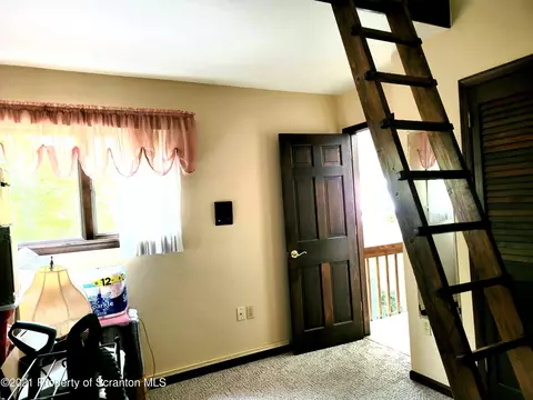 2805 Rock Dr, Clarks Summit, PA 18411 photo 58