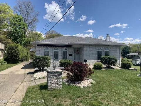 897 Moosic Rd, Old Forge, PA 18518 photo 19