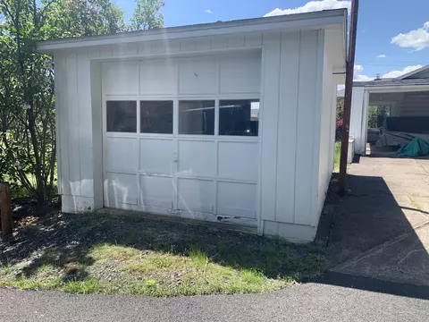 897 Moosic Rd, Old Forge, PA 18518 photo 15