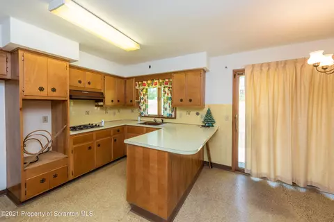 1628 Birch St, Scranton, PA 18505 photo 11