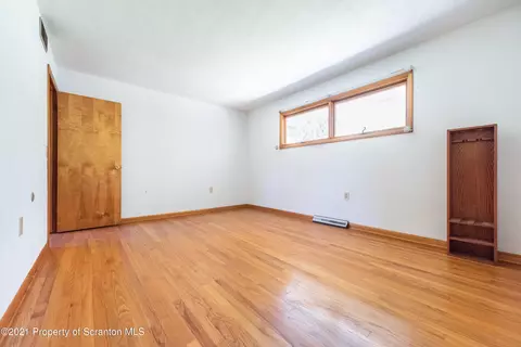 1628 Birch St, Scranton, PA 18505 photo 13