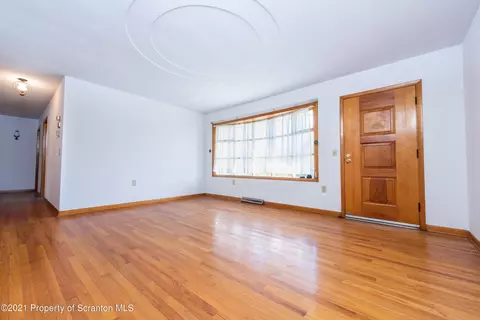 1628 Birch St, Scranton, PA 18505 photo 7