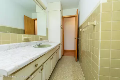 1628 Birch St, Scranton, PA 18505 photo 21