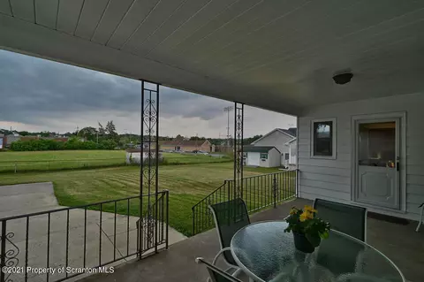 127 E Grace St, Old Forge, PA 18518 photo 60