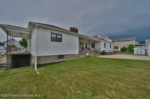 127 E Grace St, Old Forge, PA 18518 photo 69