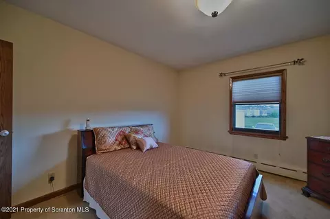 127 E Grace St, Old Forge, PA 18518 photo 43