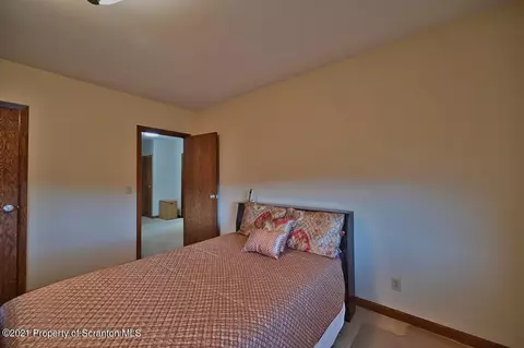 127 E Grace St, Old Forge, PA 18518 photo 45