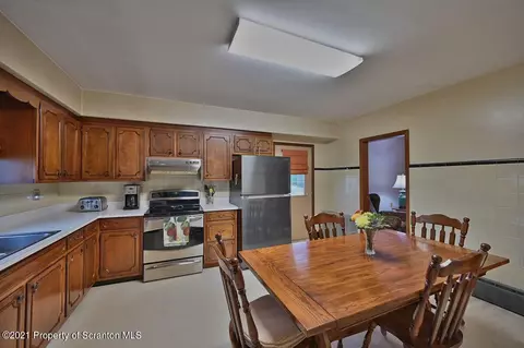 127 E Grace St, Old Forge, PA 18518 photo 20