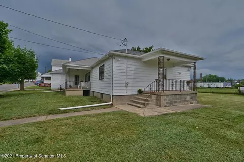 127 E Grace St, Old Forge, PA 18518 photo 66