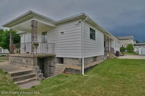 127 E Grace St, Old Forge, PA 18518 photo 68