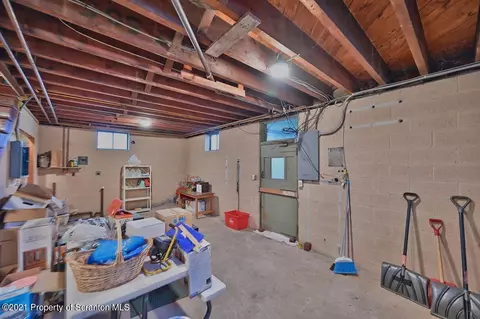 127 E Grace St, Old Forge, PA 18518 photo 50