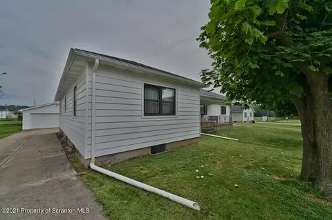 127 E Grace St, Old Forge, PA 18518 photo 74