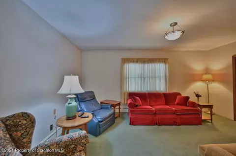 127 E Grace St, Old Forge, PA 18518 photo 17
