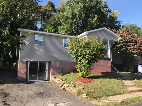 134 Taroli St, Old Forge, PA 18518 photo 1