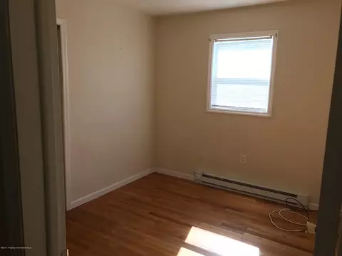 134 Taroli St, Old Forge, PA 18518 photo 7