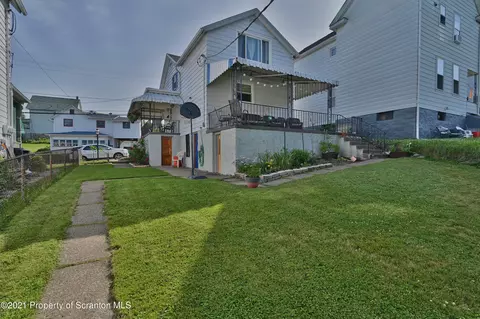 144 E Pine St, Dunmore, PA 18512 photo 35