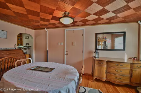 144 E Pine St, Dunmore, PA 18512 photo 13