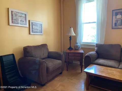 720 Willow St, Scranton, PA 18505 photo 5