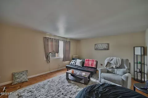 171 E Pine St, Dunmore, PA 18512 photo 7